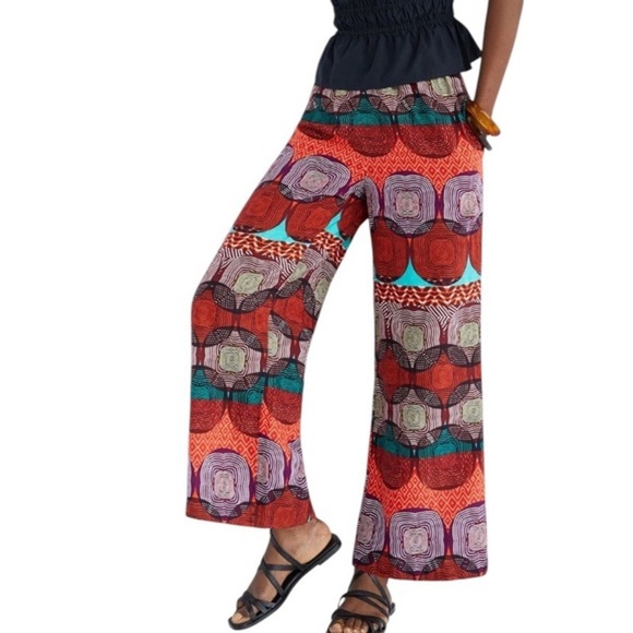 Anthropologie Pants - Anthropologie Maeve cotton Pull-on Wide-leg Pants.‎ Red Aztec print. Size XS.